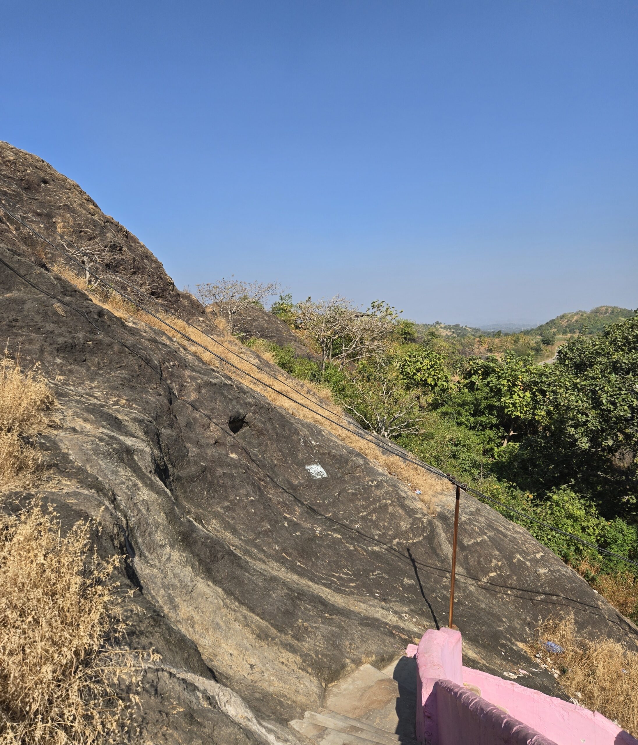 Man-made stairs leading up Kadia Dungar toward the cave temple