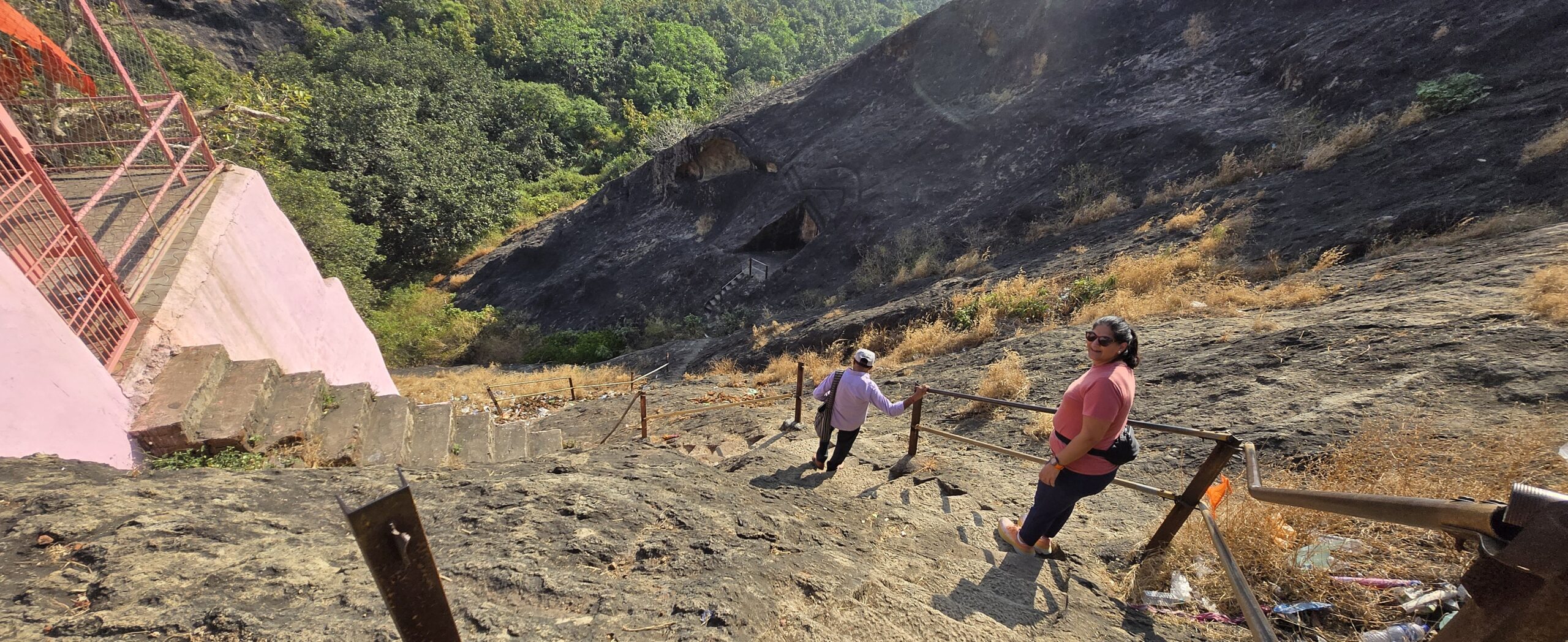 Ruby and Kishore maasaa descending toward Meditation Room 1 at Kadia Dungar