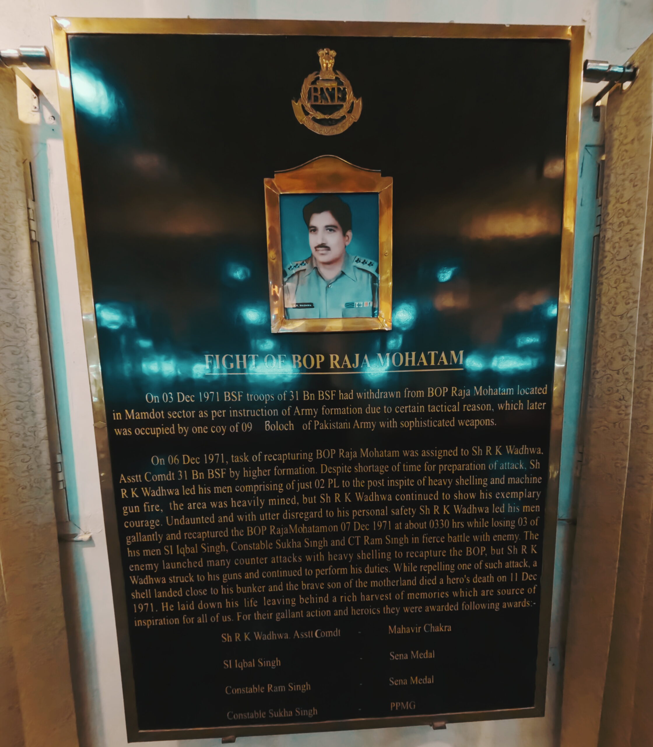 Historical exhibit at the Hussainiwala museum